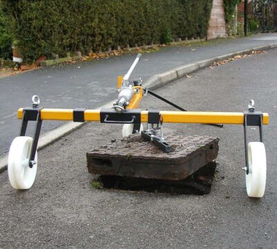 Hydraulic Manhole Cover Lifter
