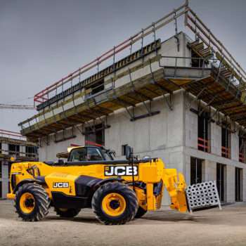 JCB 540-170 in use 2