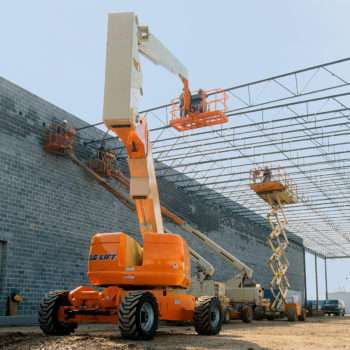 JLG 800AJ Cherry Picker