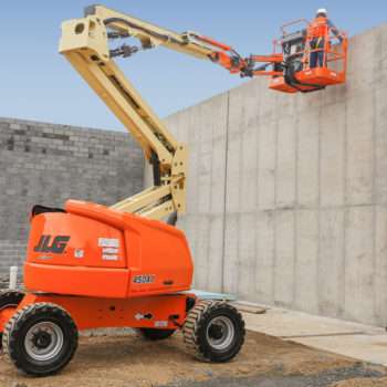 15m Cherry Picker: JLG 450AJ SERII Articulated Boom (WH 15.72m)