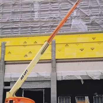 JLG 1350SJP in use