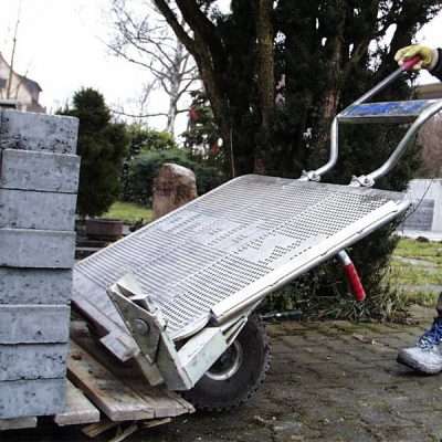 Material Handling Trucks / Racks