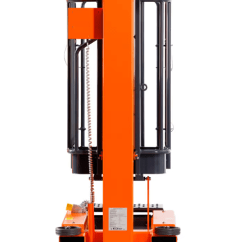 Nano 35 low level electric mast lift 3